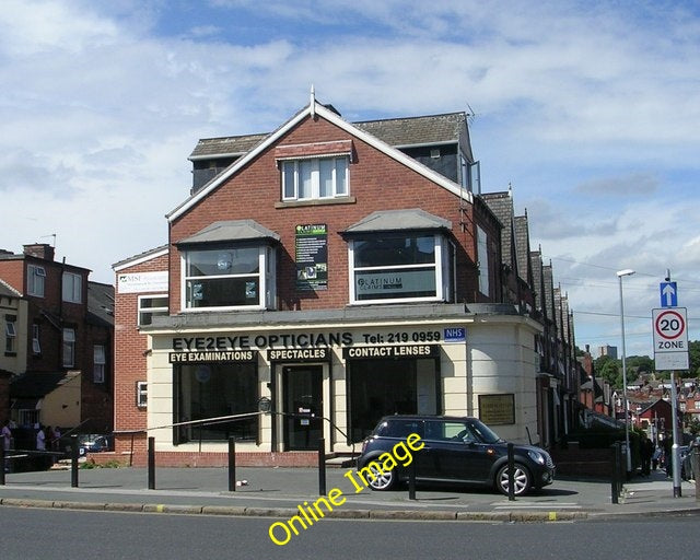 Photo 6x4 Eye2Eye Opticians - Roundhay Road Leeds\/SE3034 c2010