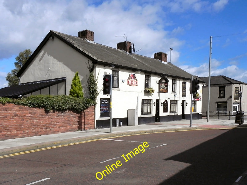 Photo 6x4 The White Lion Westhoughton Market Street, Westhoughton. c2010