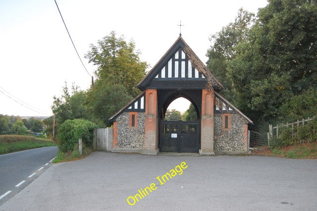 Photo 6x4 Lych Gate, Fryerning Beggar Hill\/TL6301 An imposing lych gate c2010