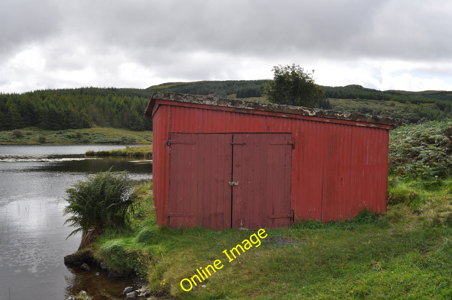 Photo 6x4 Boat shed on the bank Tobermory c2010