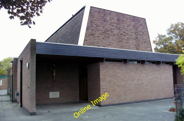 Photo 6x4 St Joseph the Worker RC Church, Hutton, Essex Brentwood c2009
