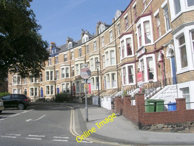 Photo 6x4 Albemarle Crescent Scarborough\/TA0388 c2010
