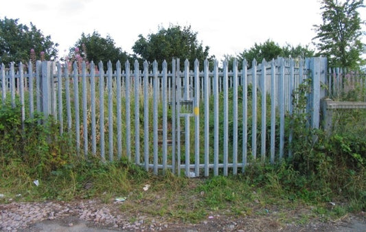 Photo 6x4 To the railway Kirby Bellars Gates to access the railway. They  c2010