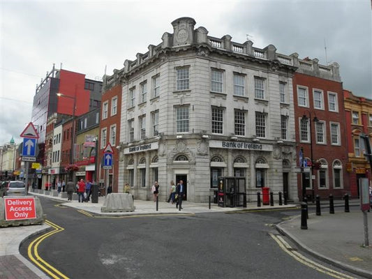 Photo 6x4 Bank of Ireland, Derry \/ Londonderry Derry\/C4217 It is locate c2010