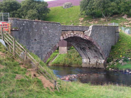 Photo 6x4 The old Gella Bridge Taken shortly after part of the parapet co c2007