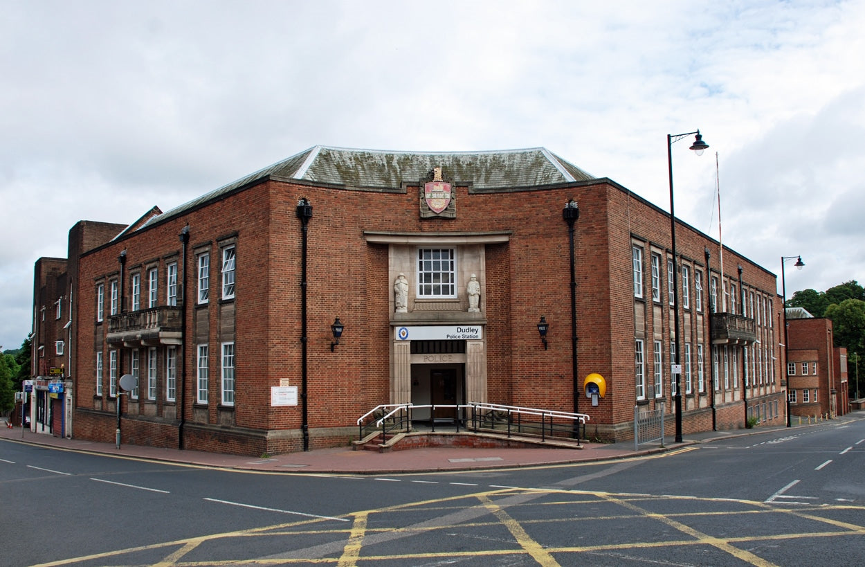 Photo 6x4 Police Station, Dudley Dudley\/SO9390 Located on the corner of  c2010