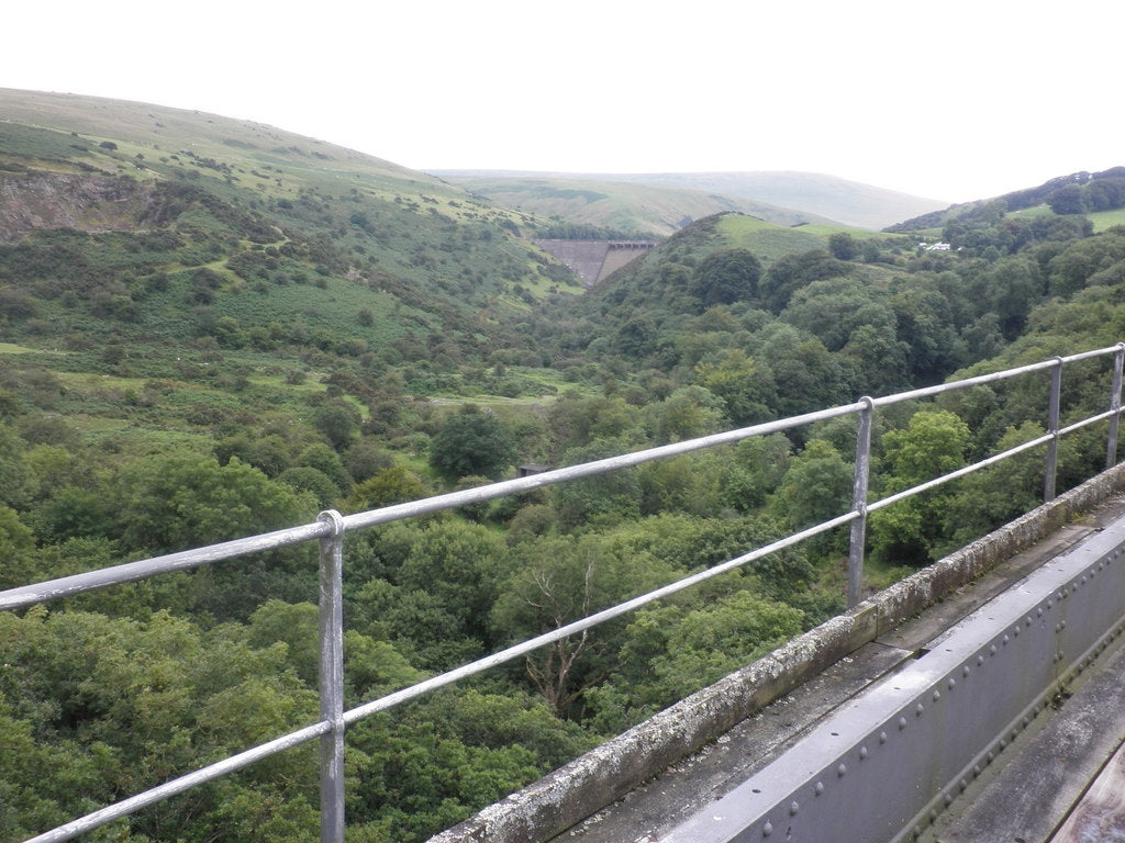 Photo 6x4 Meldon Dam, viewed from the railway viaduct Meldon\/SX5592  c2010