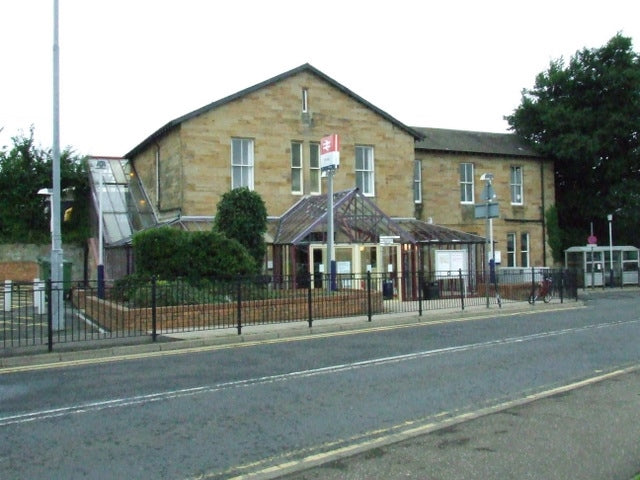 Photo 6x4 Irvine railway station On the Ayr line. Between the shopping ce c2010