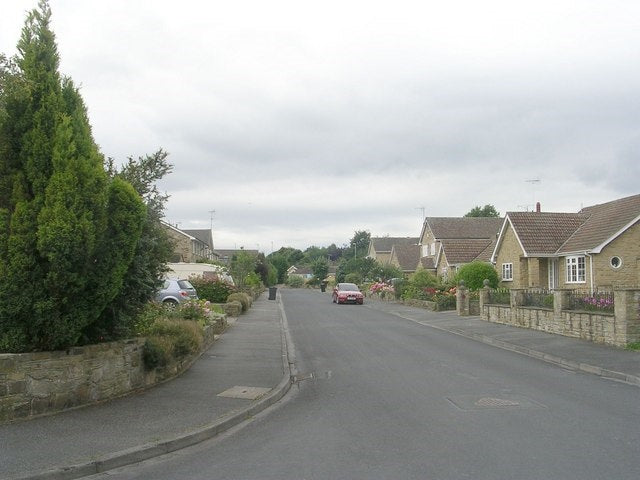 Photo 6x4 Dewar Close - Station Lane Wetherby  c2010