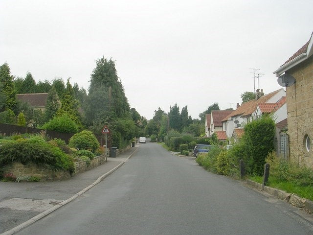 Photo 6x4 Northgate Lane - Main Street Wetherby  c2010