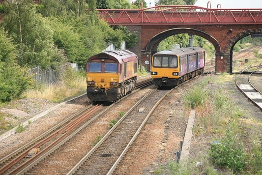 Photo 6x4 Passing Trains to the east of Knottingley Station A locomotive  c2010