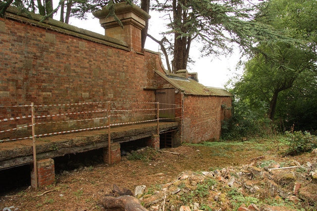 Photo 6x4 Delivery station platform Harlaxton As if Harlaxton Manor wasn& c2010