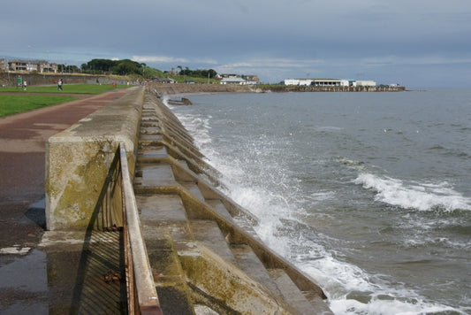 Photo 6x4 Seafront, West Links, Arbroath  c2010