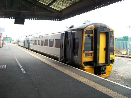 Photo 6x4 The 17.38 Machynlleth train at Pwllheli This connects with the  c2010