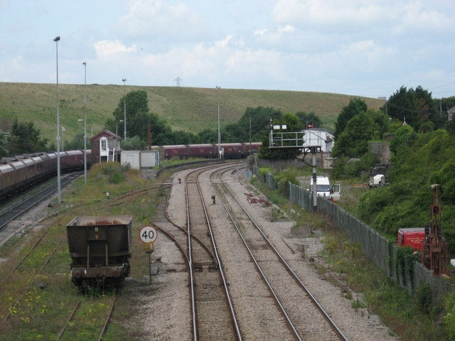 Photo 6x4 Looking towards the former station at Aberthaw East Aberthaw  c2010