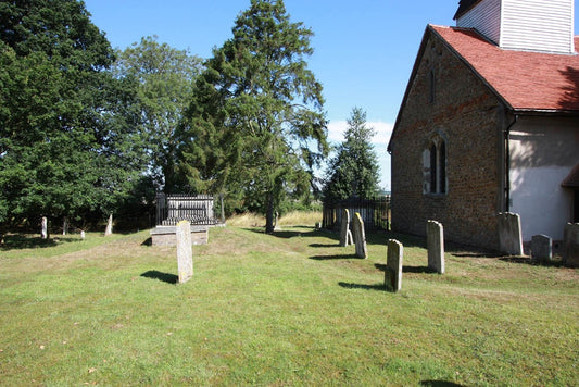 Photo 6x4 St Peter & St Paul, Stondon Massey - Churchyard Chipping Ongar  c2010