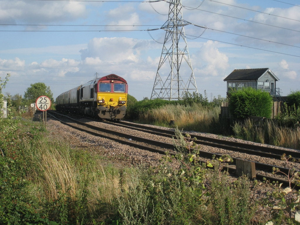 Photo 6x4 Train at Keadby Junction Keadby is a junction no longer, though c2010