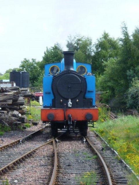 Photo 6x4 Locomotive on its way to the engine shed Bo'ness  c2010