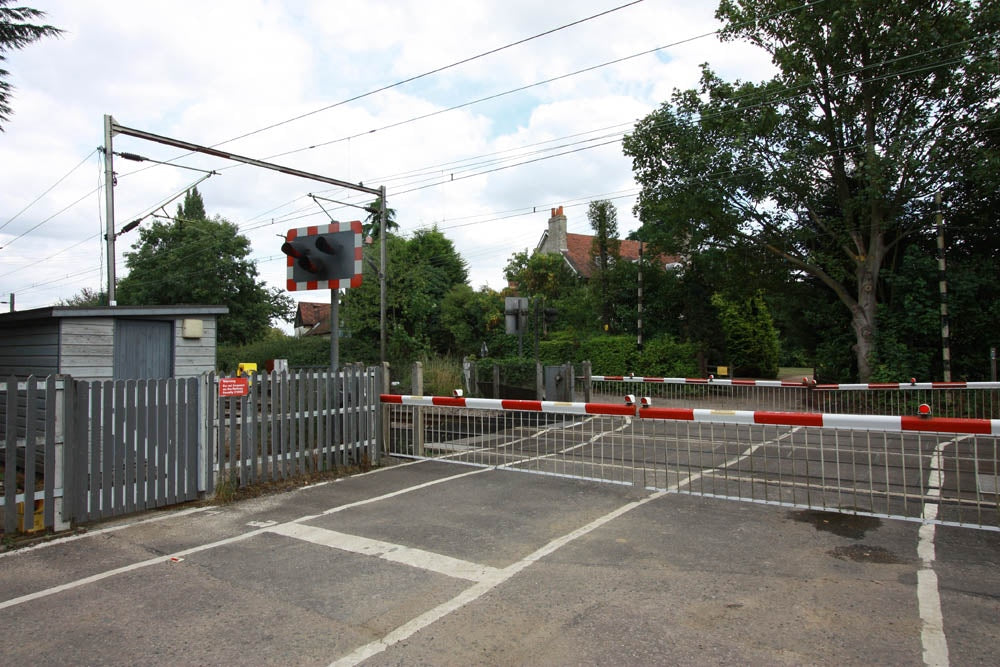 Photo 6x4 Railway crossing Handley Green  c2010