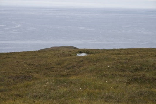 Photo 6x4 Tiny pool on south-western slopes of Sgarbh Dubh, Islay Doodilm c2010