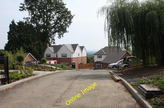 Photo 12x8 New houses in Holly View Drive Great Malvern Built on the garde c2010