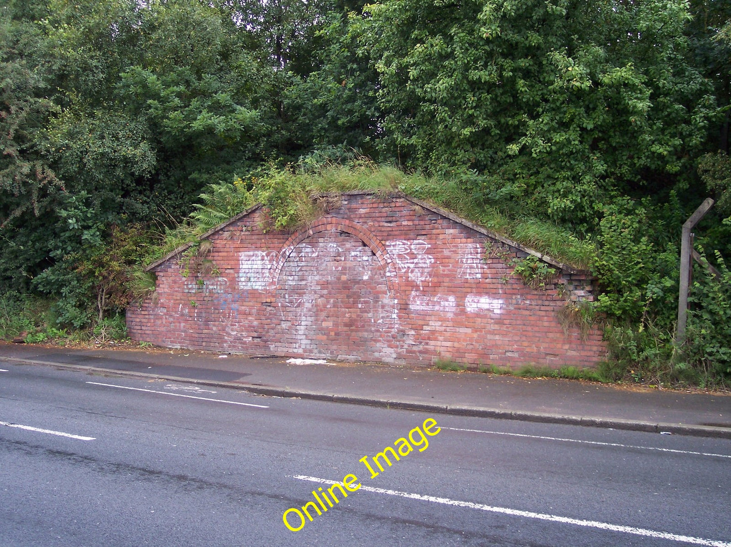 Photo 6x4 Buttress of old colliery railway bridge on Vista Road Haydock T c2010