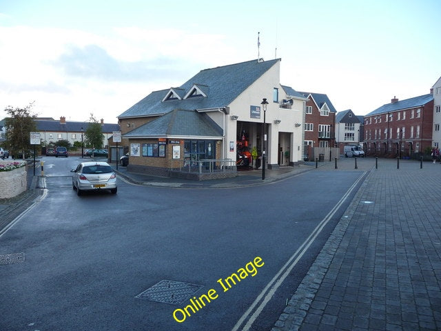 Photo 6x4 Littlehampton Lifeboat Station Respect. c2010