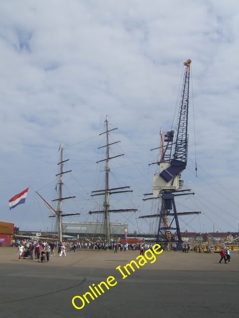 Photo 6x4 Dockyard crane and hardstanding Hartlepool The containers in th c2010