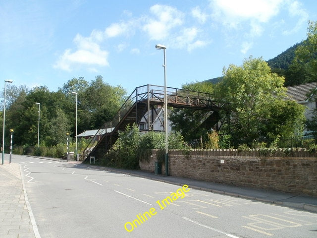 Photo 6x4 Disused railway footbridge, High Street, Crosskeys Abercarn A s c2010