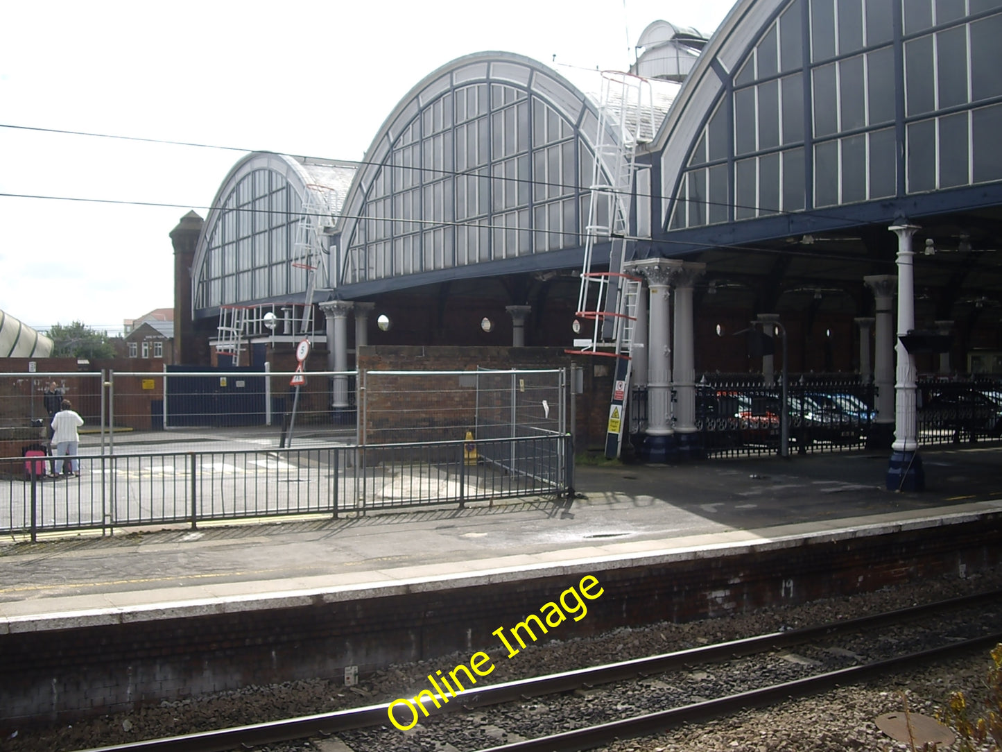 Photo 6x4 Northern entrance to Darlington Bank Top Station Tracks seen fr c2010