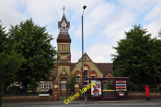 Photo 12x8 West Hill Primary School Crayford\/TQ5174 Situated on the Dartf c2010