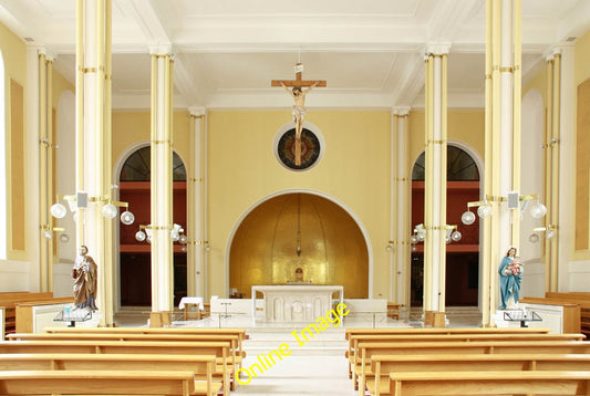 Photo 6x4 St Peter, Eaton Square, London SW1 - Chancel Westminster  c2010