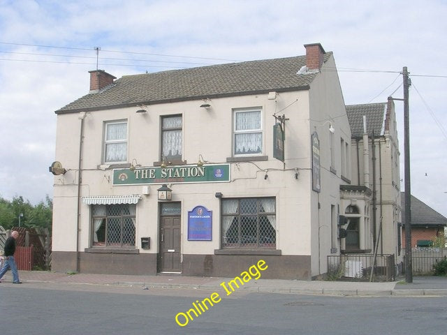 Photo 6x4 The Station - Enterprise Way Castleford  c2010