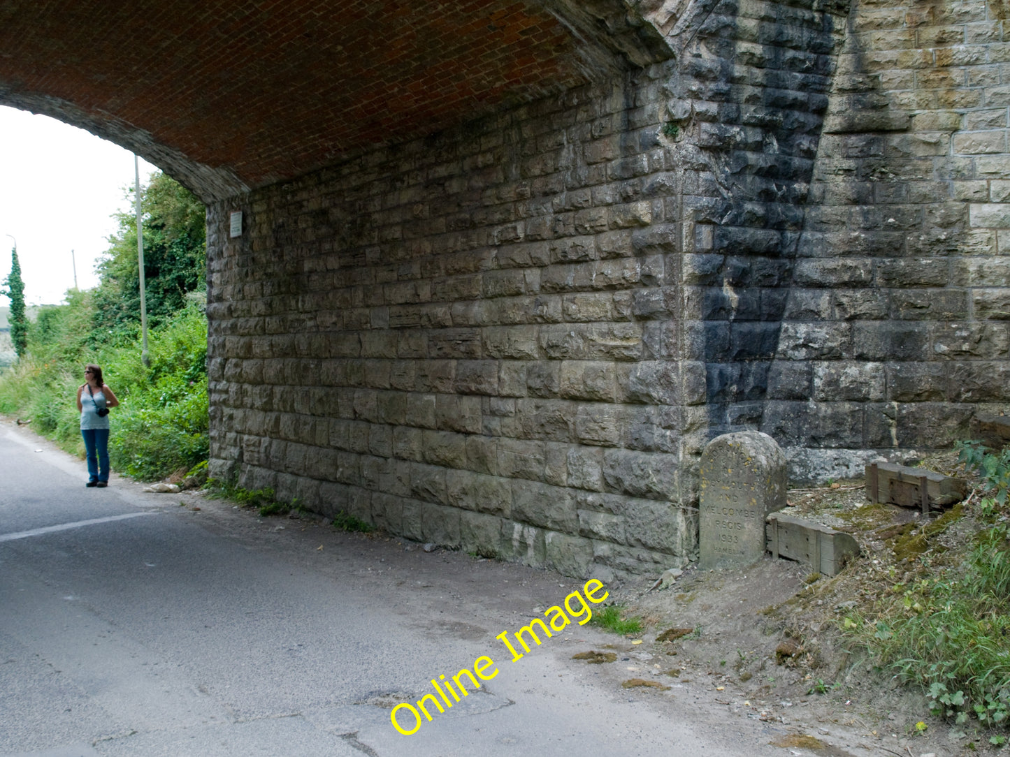 Photo 12x8 Boundary Marker Post at Old Station Road, Broadwey Reads: Borou c2010