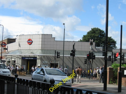 Photo 6x4 Oval Station Westminster  c2010