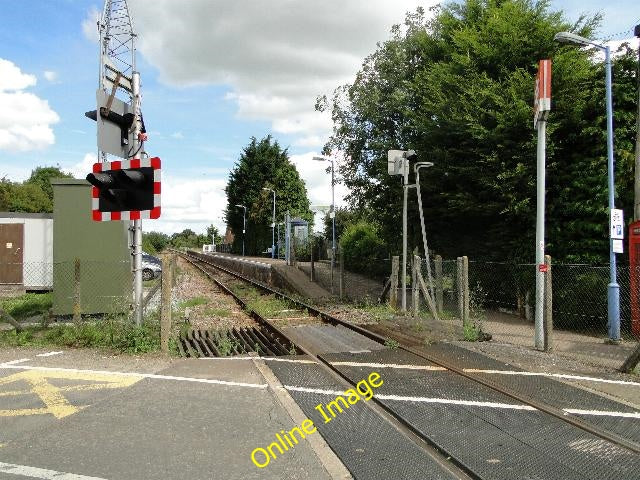 Photo 6x4 Platform at Brampton Station, Suffolk Redisham  c2010