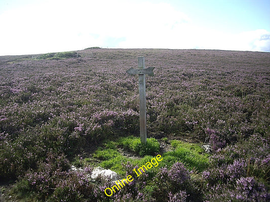 Photo 6x4 Finger post on col between Gallows Hill and Baderonnach Towie\/ c2010