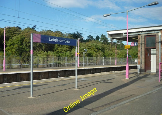 Photo 6x4 Leigh-on-Sea railway station A stop on the C2C line between Lon c2010