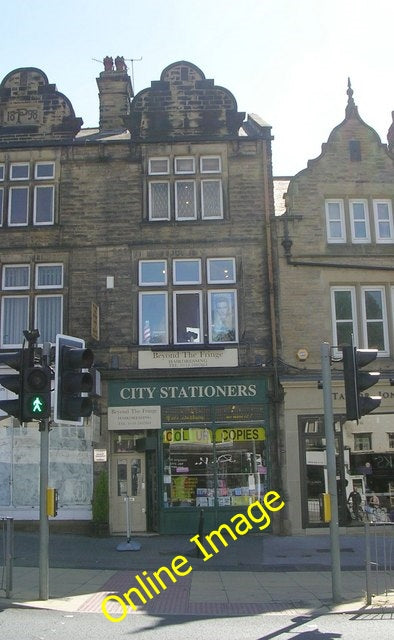 Photo 6x4 City Stationers - Roundhay Road Leeds\/SE3034  c2010