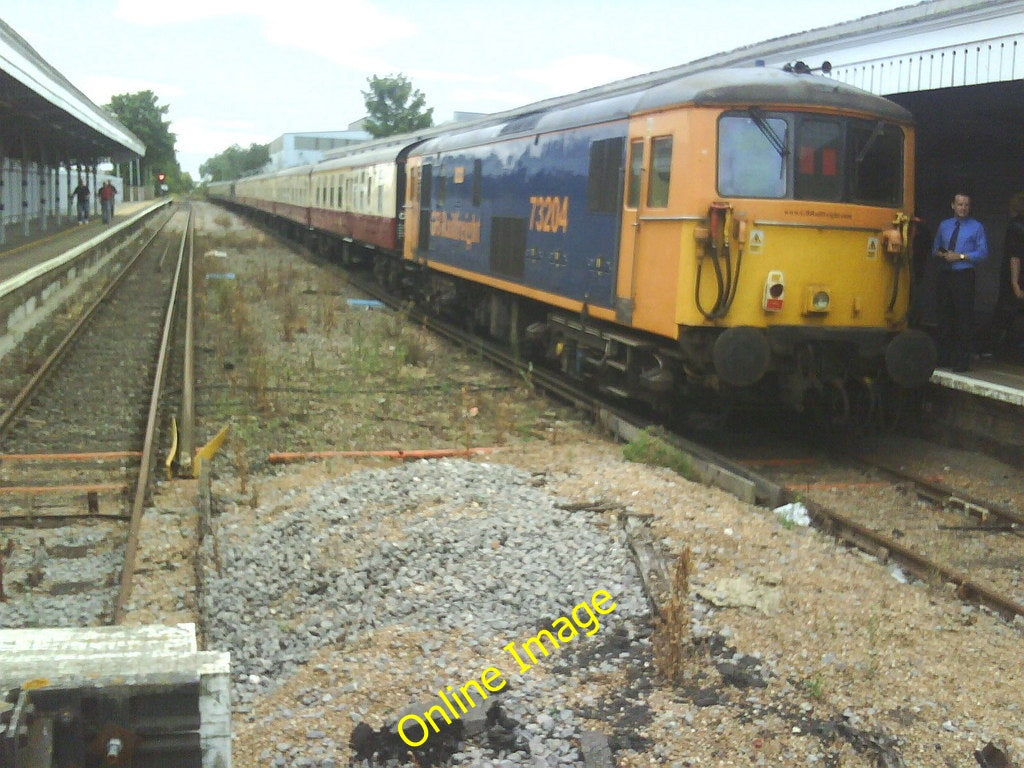 Photo 6x4 Electro-diesel locomotive at Sheerness station Electro-diesel c c2010