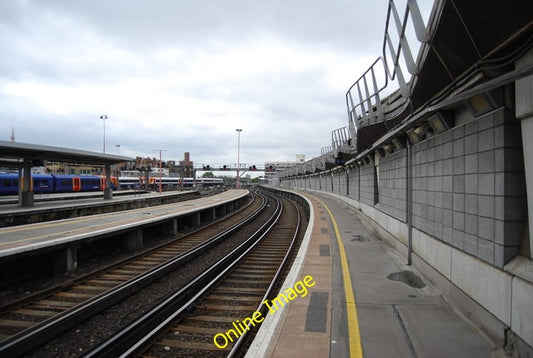 Photo 6x4 Waterloo Station: platform 19 Westminster  c2010