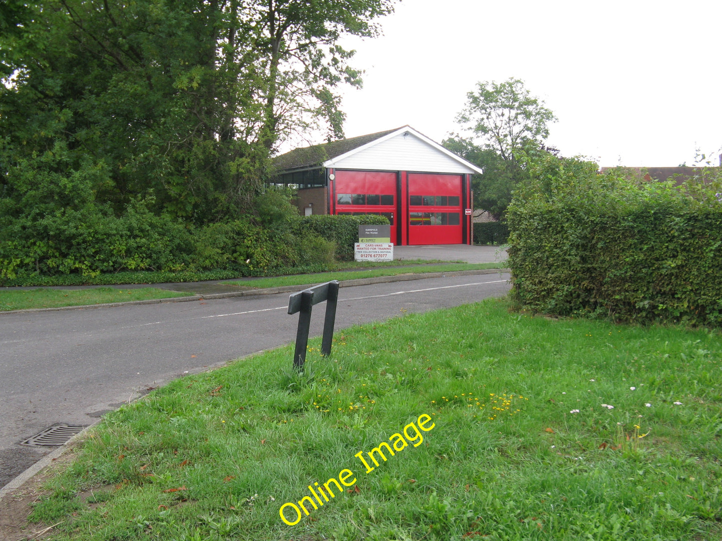 Photo 6x4 Dunsfold Fire station Dunsfold Green  c2010