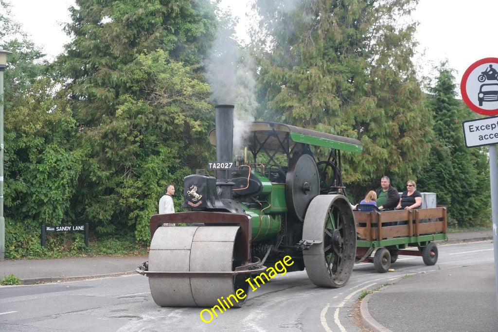 Photo 6x4 Going for a ride Cholsey Steam roller coming out of Sandy Lane  c2010