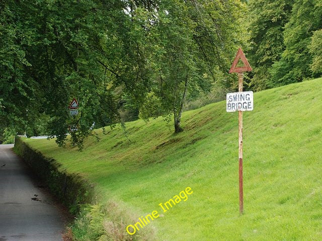 Photo 6x4 Old and new swing bridge signs Lochgilphead The swing bridge is c2010