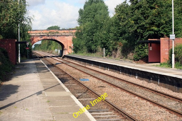 Photo 6x4 Elton and Orston Station  Looking towards Nottingham. Very few  c2010