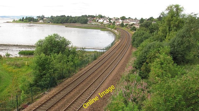 Photo 6x4 Railway, Invergowrie Dundee\/NO3632 Dundee to Perth railway. I  c2010