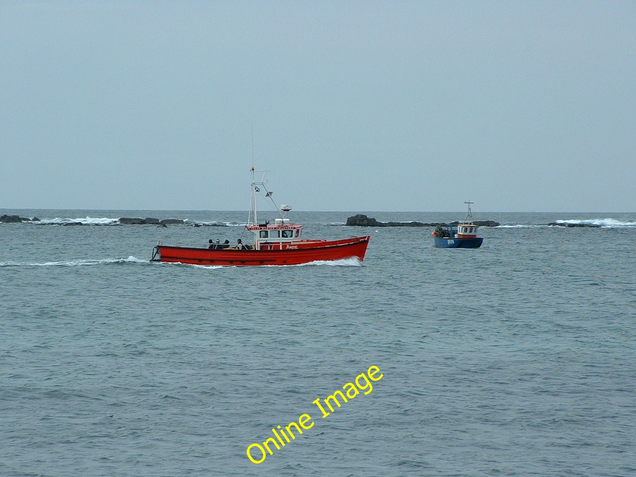 Photo 6x4 Fishing boats passing Boghachan M\u00c3\u00b2ra Kilnave Two fis c2002