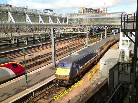 Photo 6x4 Glasgow Central Station View of the southern end of Glasgow Cen c2010