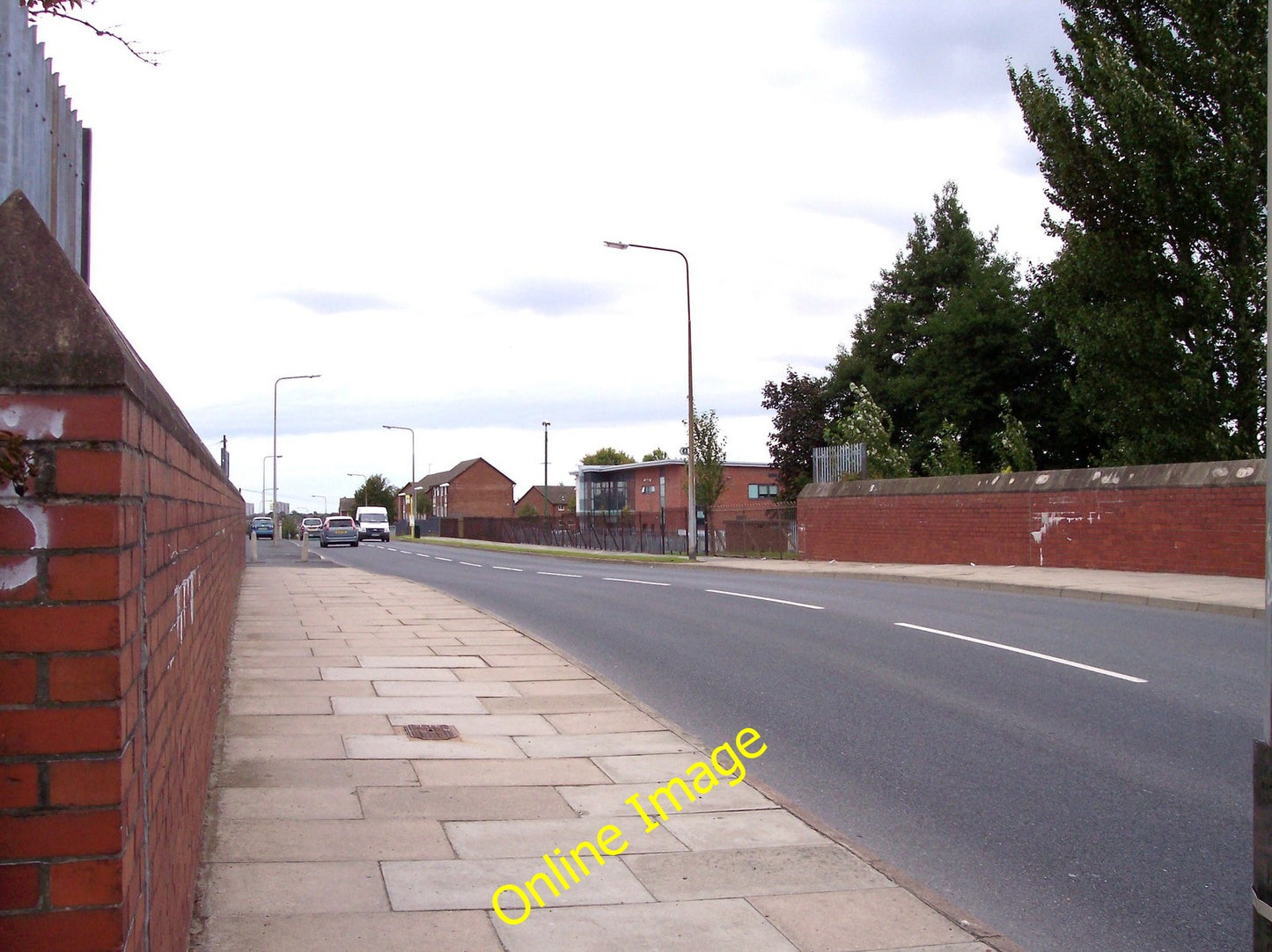 Photo 6x4 The railway bridge on Longview Drive Huyton-With-Roby Mosscroft c2010