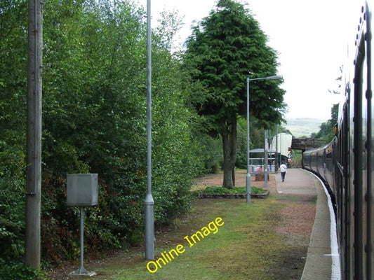 Photo 6x4 Helensburgh Upper station First station on the West Highland Li c2010